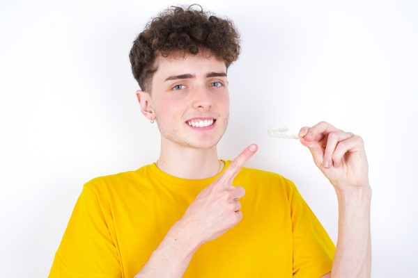 Invisalign: Invisible Orthodontics For Teeth Straightening