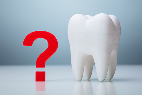 4 Questions to Ask About Options for Replacing Missing Teeth from Elite Dental & Aesthetics in Plantation, FL