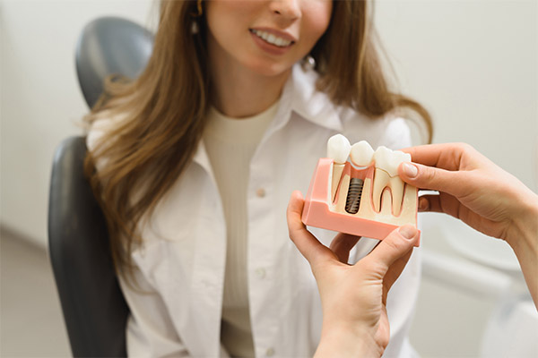 Options for Replacing Missing Teeth: Do I Have to Get Dental Implants? from Elite Dental & Aesthetics in Plantation, FL